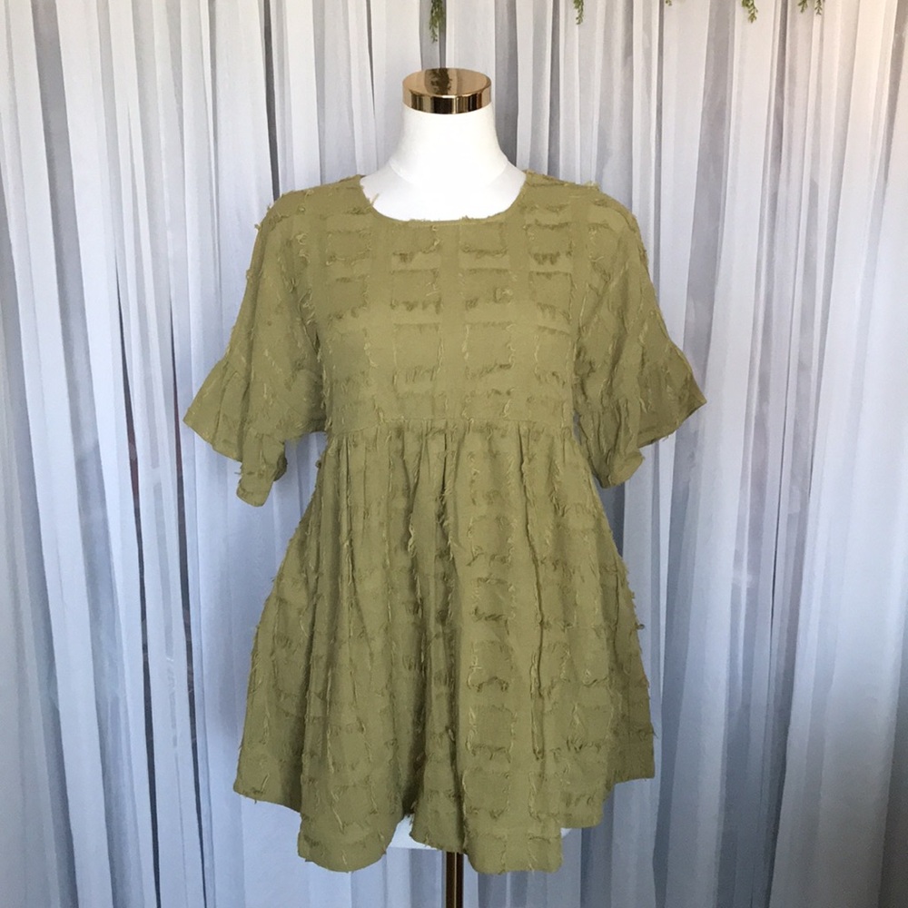 Distressed Ruffle Short Dress With Pockets